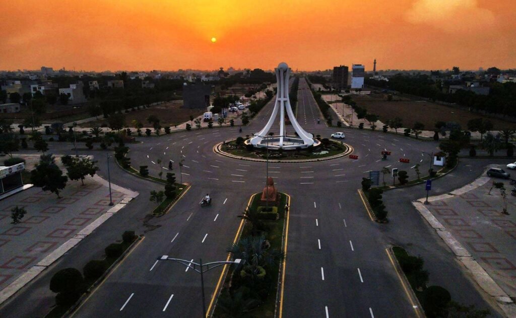 New Lahore City Road